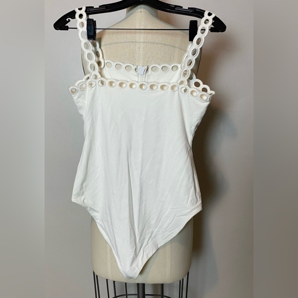 Sea New York One Piece - Picture 2 of 2